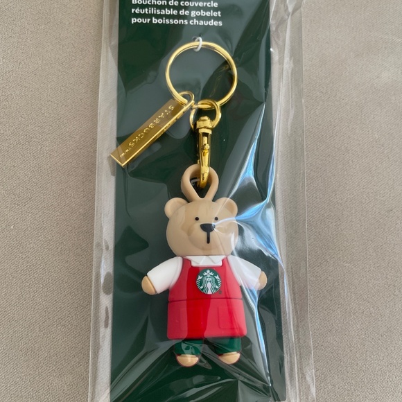 Starbucks 2025 hello kitty gingerbread mug and bearista keychain - Picture 10 of 11